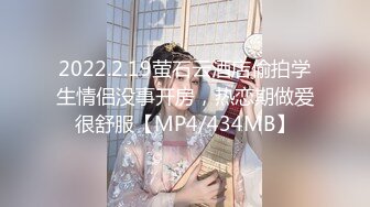 《顶流✅网红泄密》露脸才是王道！颜值天花板极品奇尺巨乳高冷女神【池林】私拍，人形玩偶极其罕见的身材，自慰揉奶各种淫荡 (3)