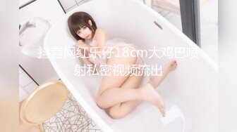 原版野狼偷拍全景71期用嘴叼着纸巾的小妹鲍鱼好肥美 (1)