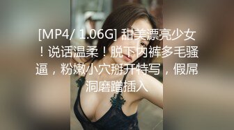 在家操漂亮美眉 手拉手 听着歌曲 沉醉在抽插的快感中 无毛鲍鱼超肥嫩