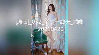 【精品CD】外站盗摄流出??极品露毛！抄底挑选商品的无罩美女 角度刁钻 奶子和逼毛清晰可见5V