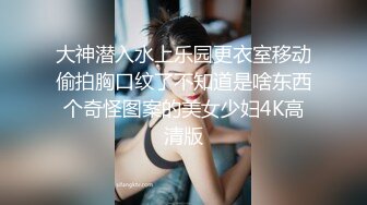 B站的网红浆果儿车内全裸搭讪路人