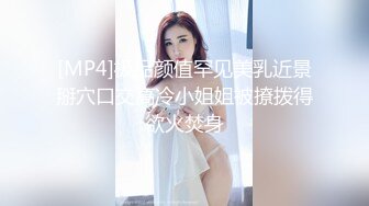 漂亮的瘀伤和可爱的偶像脸美女