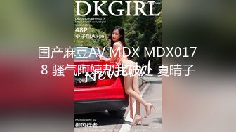 重磅福利 秀人网 谢小蒽尺度升级 双女全裸无遮挡戏水 清晰露奶