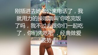 长发素颜尤物露脸卖力吃鸡鸡，女上位无套骑上来啪啪打桩 后入大屁股