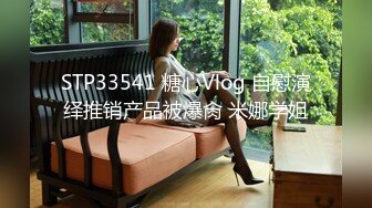 十月盗站流出商场女厕偷拍美女嘘嘘黑丝蓝裙美女的逼毛性感诱人