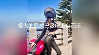 [MP4]两妹子短发高颜值吃饱喝足再开干口交舔弄边后入一个妹子舔奶头