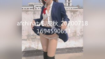 《人气网红最新》露脸才是王道！推特28万粉无毛馒头逼36D纯欲少女【兔子布朗尼】私拍2 百合露出调教啪啪多种多样 (16)